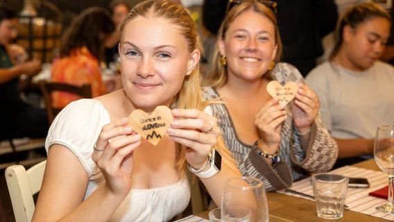 Liubliana: Cena y espectáculo tradicional esloveno