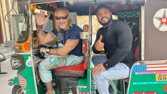 ทัวร์ส่วนตัวเต็มวันเที่ยวชมเมืองชัยปุระด้วยรถตุ๊กตุ๊ก