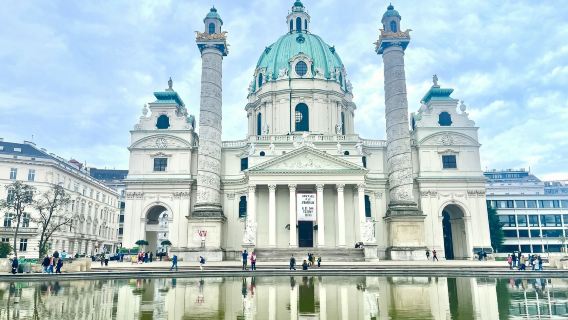 Private chartered tour around Vienna, Austria - Hofburg Palace/Schönbrunn Palace/St. Stephen's Cathedral