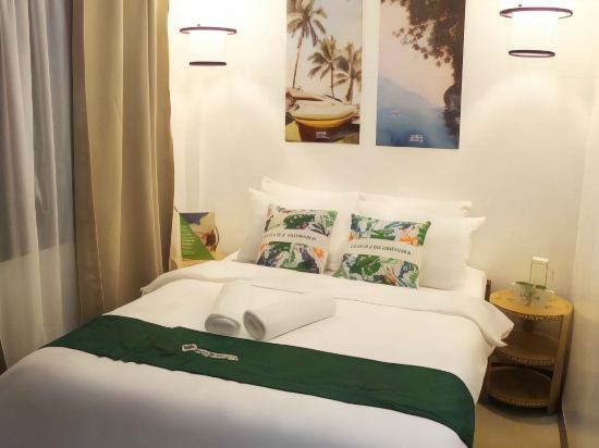 Ronaldo's Inn Siargao by Cocotel - Tap to explore photos