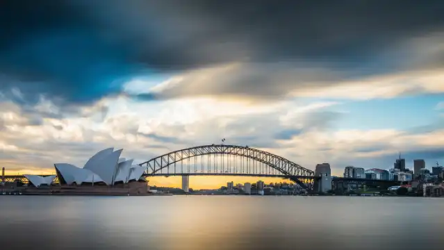 雪梨塔+雪梨野生動物園+雪梨歌劇院+海港大橋+雪梨海德公園