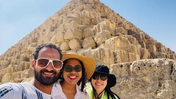 tour giornaliero alle piramidi di Giza 