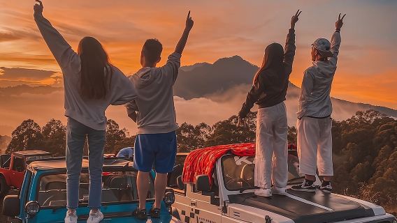 ทัวร์ชมพระอาทิตย์ขึ้นที่ภูเขาบาตูร์ด้วยรถจี๊ปและบ่อน้ำพุร้อน - ทัวร์แบบรวมทุกอย่าง