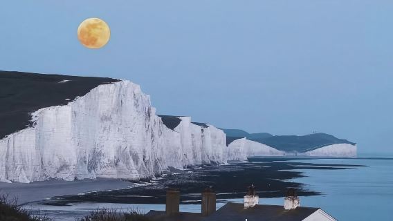 倫敦雙城記：多佛白崖 坎特伯里聖殿 包車一日遊
