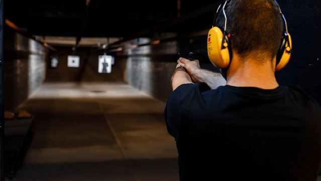 Indoor Shooting Range in Warszawa Package 2