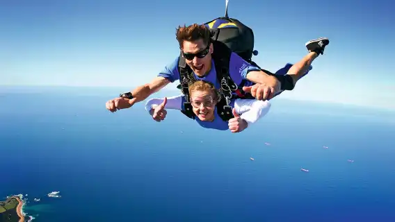 悉尼臥龍崗紐卡素高空海景跳傘【可接送/含稅+贈跳傘證書/專業教練1對1指導】