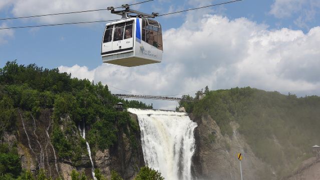 Excursion d'une demi-journée aux chutes Montmorency et à Sainte-Anne-de-Beaupré au départ de Québec