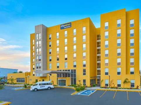 City Express by Marriott Puebla Angelopolis