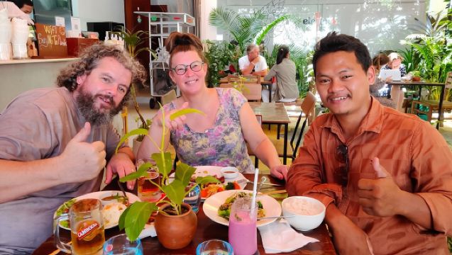 Visit 9 Places in 3 Hours by Khmer Traditional Tuk-Tuk