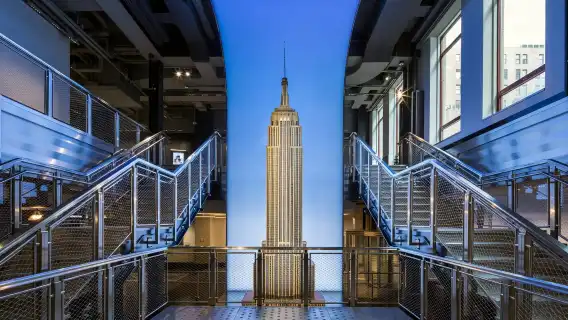 紐約華爾街+帝國大廈+時代廣場+自由女神像【經典景點包車遊】