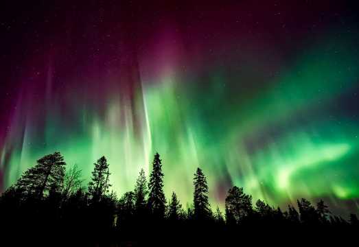 Iceland Classic Golden Circle + Northern Lights Hunting 1-day Tour|Reykjavik round-trip