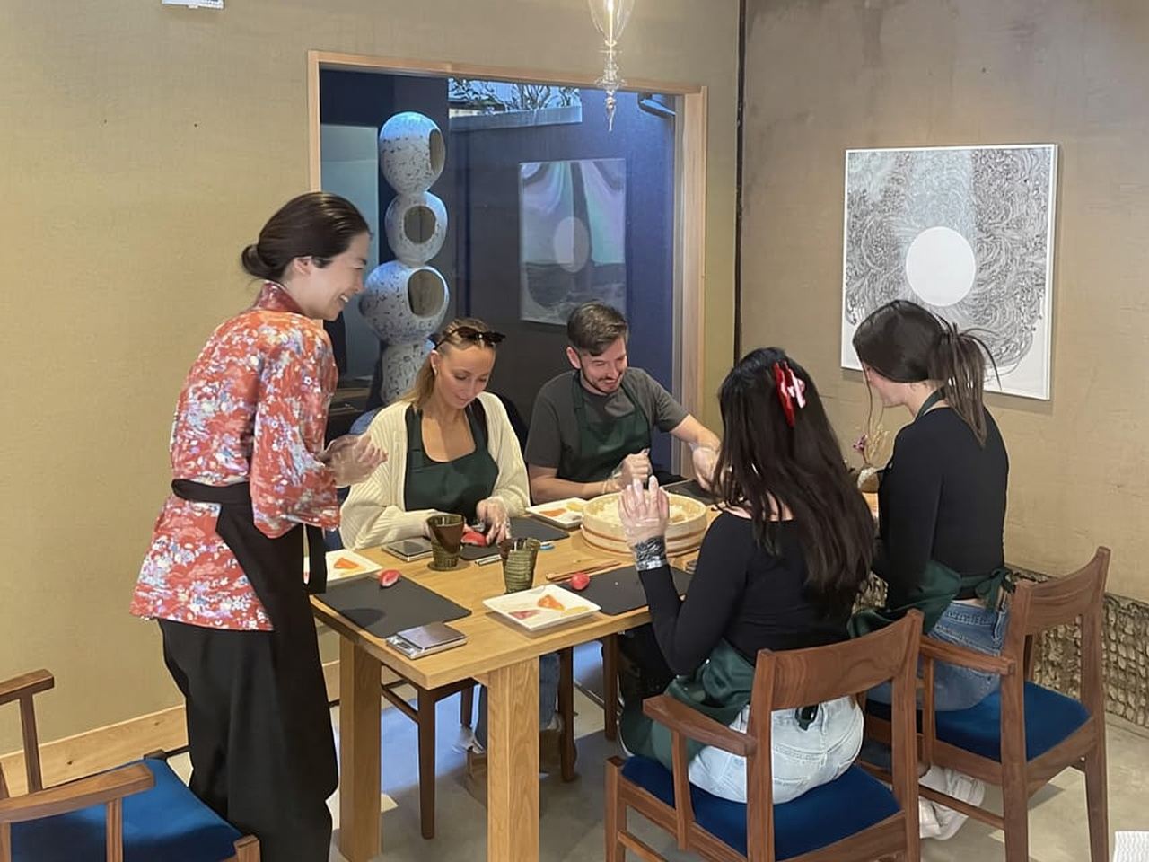 Kyoto: Small-Group Authentic Sushi Making Workshop