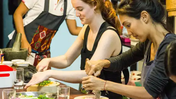 曼谷：泰國烹飪課和Onnuch市場之旅