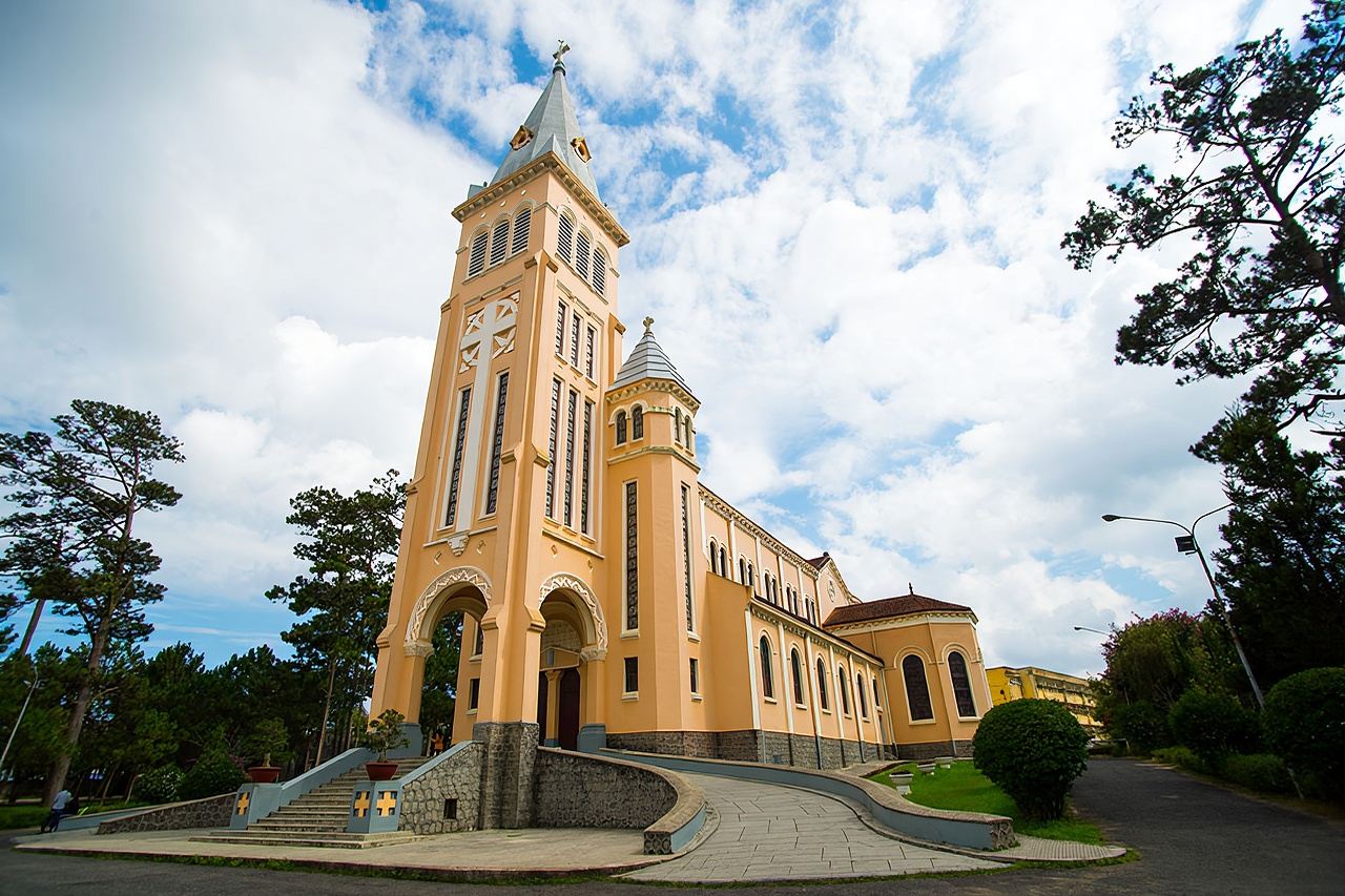 Da Lat Discovery Tour – Ancient Architecture & Nature Adventure from Nha Trang, Vietnam