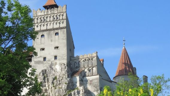Tour 1 ngày khứ hồi từ Bucharest, Romania đến Lâu đài Bran "Lâu đài ma cà rồng"|Lịch trình có thể điều chỉnh