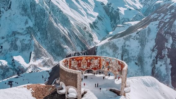 กูเดาริ, คัซเบกี, ซินวาลี, อานานูรี, สเตแปนสมินดา จากทบิลิซี