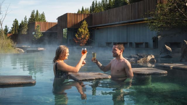 Akureyri: Admission to Forest Lagoon with Towel and Drink