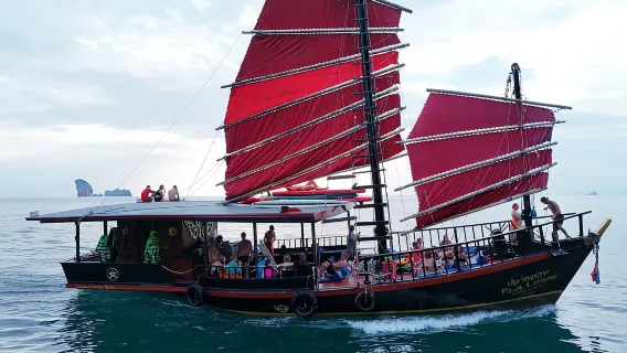 Experience type for 4 Island Sunset Tours tours from Thailand Experience type for 4 Island Sunset Tours tours from Thailand