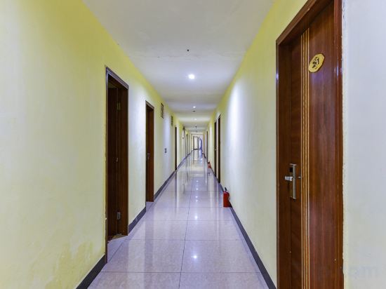 Others 5, Jinrui Hotel, Dongguan