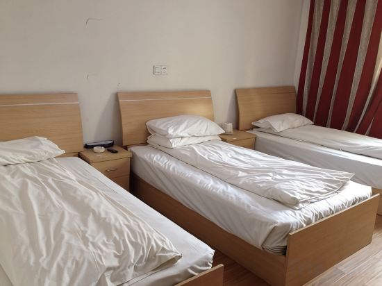Others 4, Youran Hostel, Shanghai