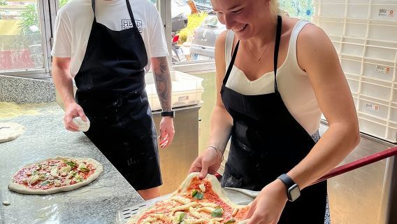 Naples Pizza-Making: From Dough to Dessert & Wine at Pizzeria