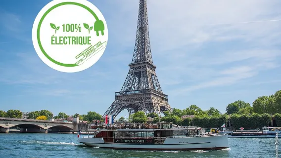 Seine River Guided Cruise with Snack Options by Vedettes de Paris
