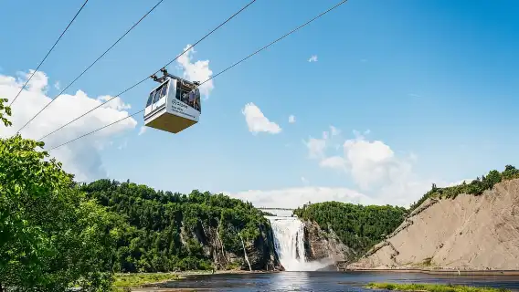 Quebec City: Montmorency Falls & Ile d'Orleans Half-Day Tour