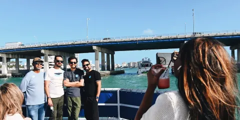 邁阿密:比斯坎灣百萬豪宅觀光郵輪