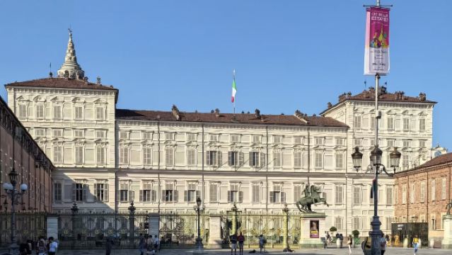 包車穿越都靈：盡覽博物館+安托內利尖塔+廣場+王宮