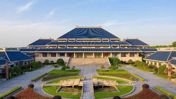 A poetic day in Wuhan, the River City: From millennia-old chime bells to the mighty Yangtze River, a private charter connecting time and space