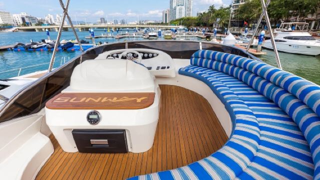 【萬寧遊艇租賃】萬寧石梅灣翔琪48尺豪華遊艇包船拼船出海