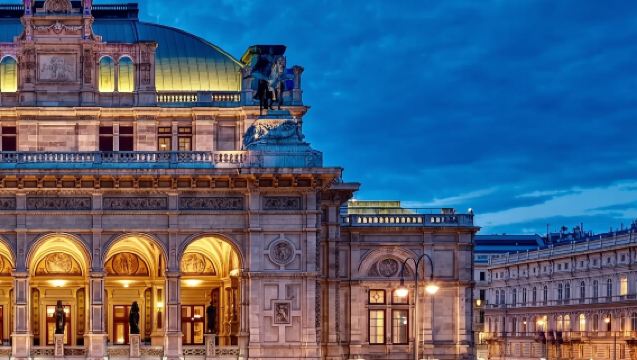 奧地利維也納霍夫堡+藝術史博物館【中文專車-舒適純淨】