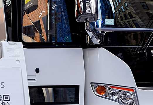 Round-trip bus transfer with multiple time slots available from Manhattan to Woodbury Common Premium Outlets meeting point 94398