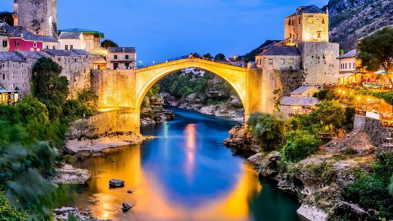 Lawatan Sehari Bosnia: Air Terjun Mostar dan Kravice dengan Bas Mini Mewah