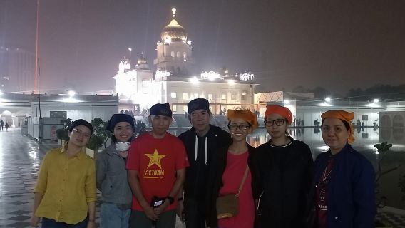 Tour di un giorno intero a Delhi con guida e ingressi