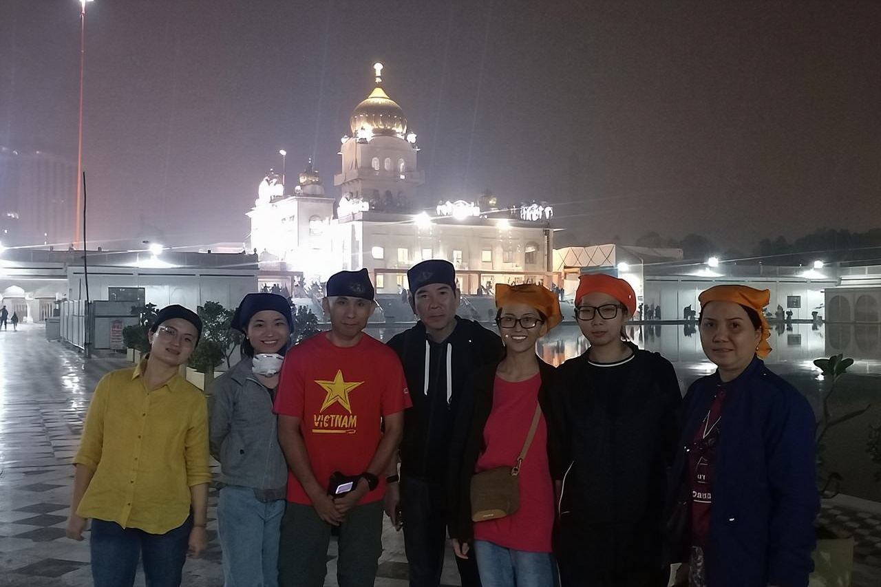 Tour di un giorno intero a Delhi con guida e ingressi