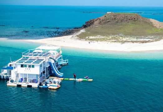Penghu Wangyou Island Day Tour: Coral Reef Snorkeling & Seafood Lunch
