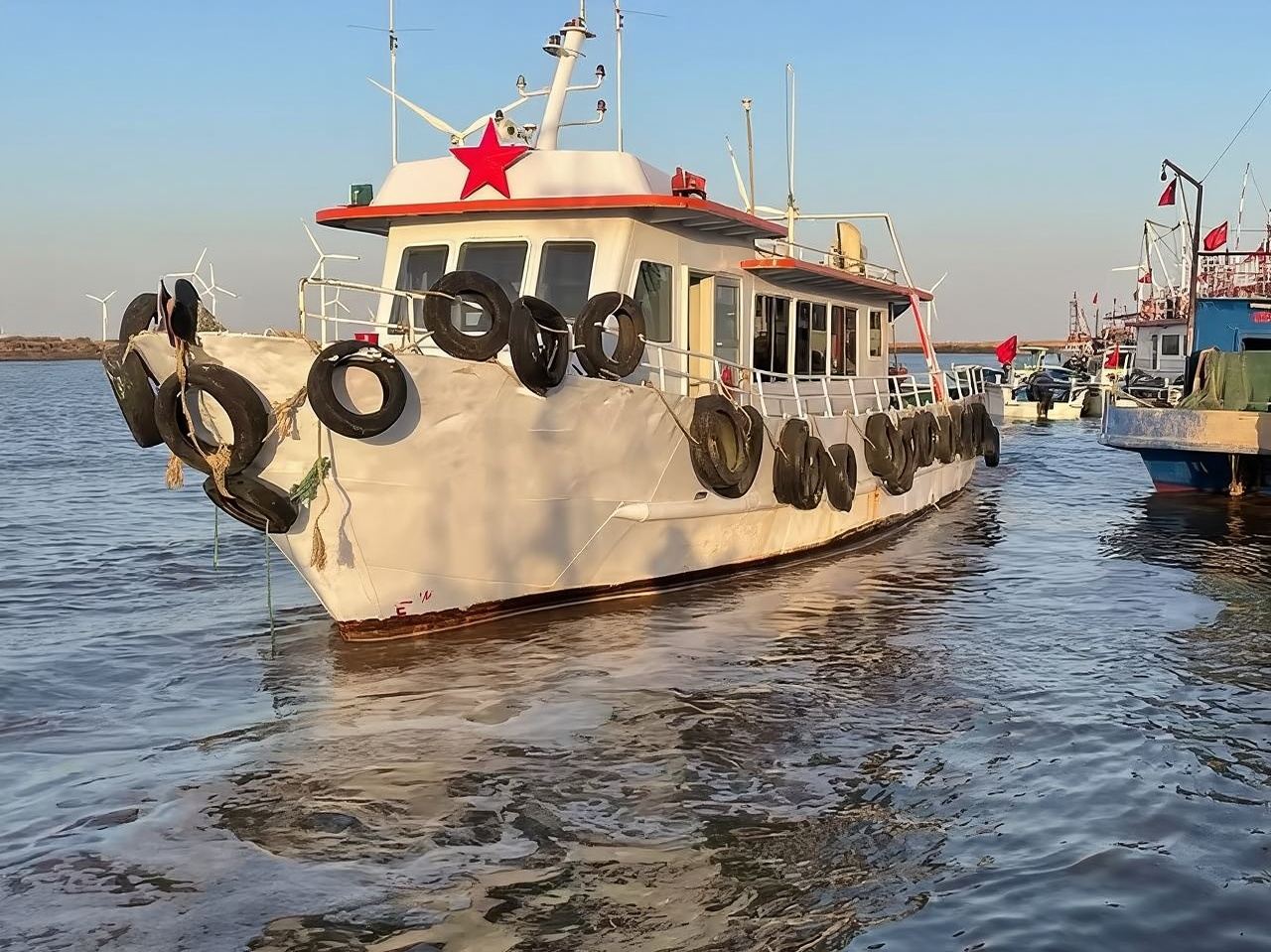 天津包船出海觀光捕魚/出海捕魚體驗【航行3小時/船上加工品嚐+配套卡拉OK/30年老船長保駕護航】