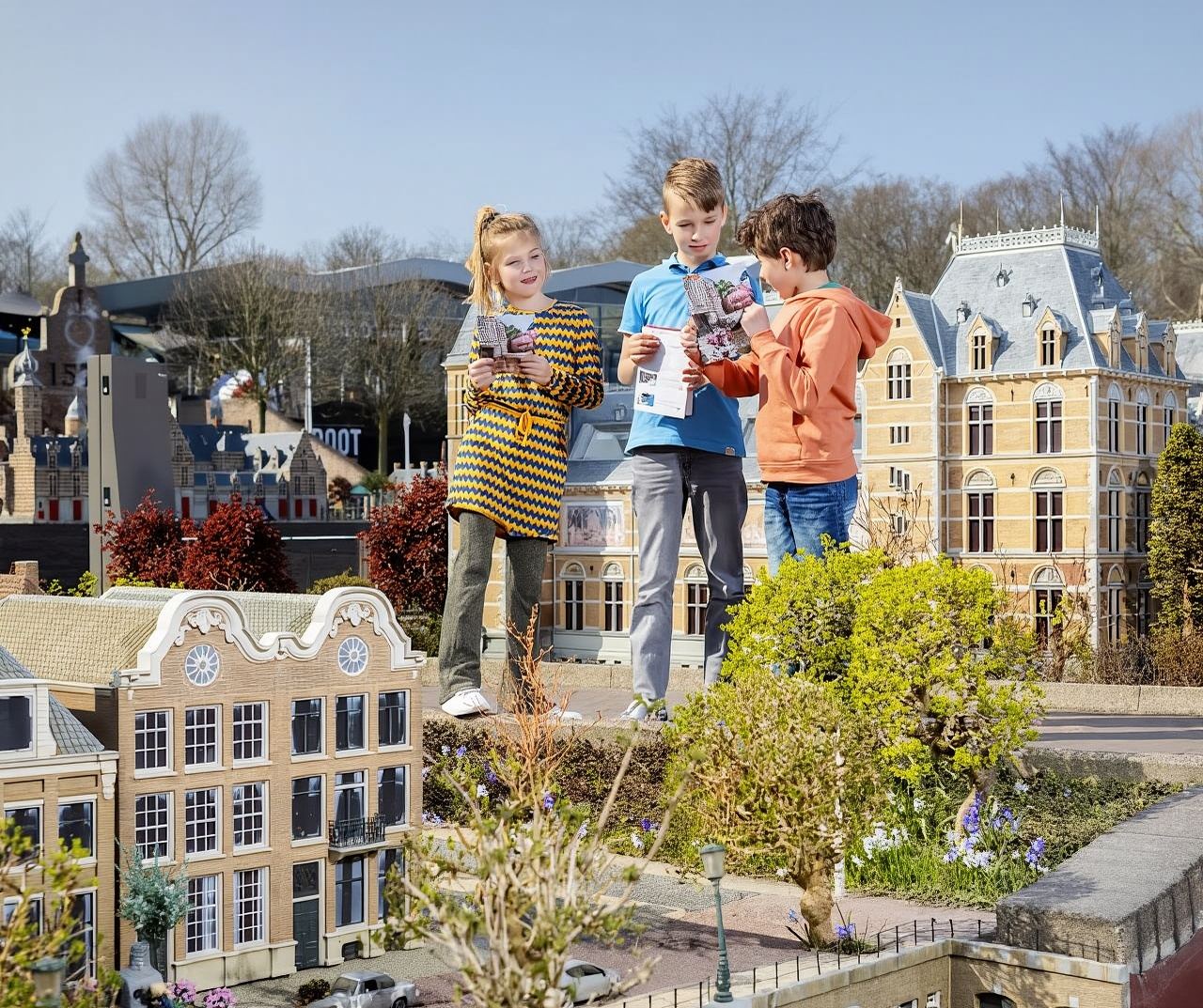 荷蘭海牙馬德羅丹小人國公園+國會大廈與騎士樓+席凡寧根海灘