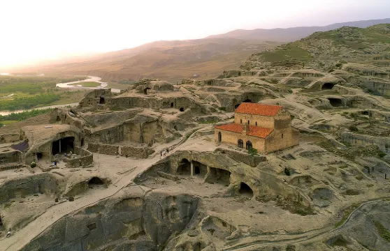 姆茨赫塔、哥里及烏普利斯齊赫一日遊