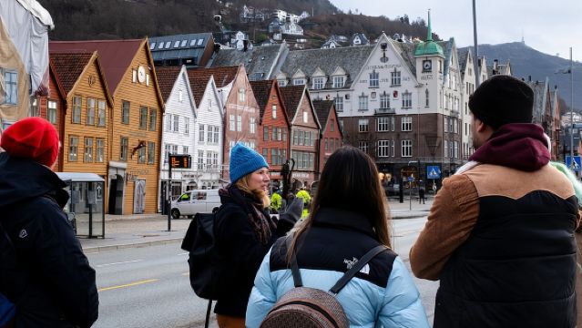 Walking Tour in Bergen of the Past and Present