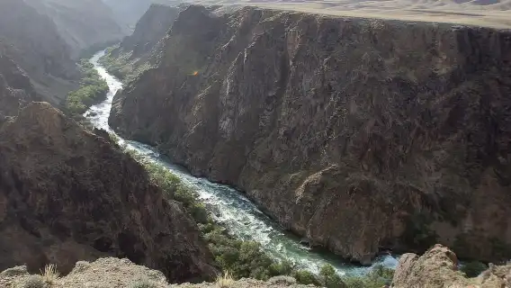 อัลมาตี: ทะเลสาบโคลไซและไคน์ดี และทริปเต็มวันแบล็คแคนยอน
