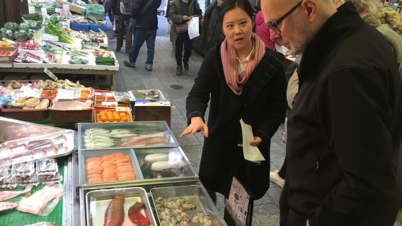 Recorrido gastronómico por el mercado de Nishiki con clase de cocina
