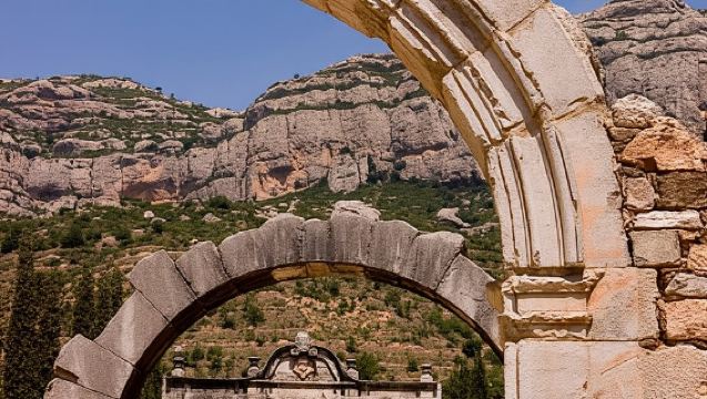 Falset: visita guidata al Priorat con una guida locale