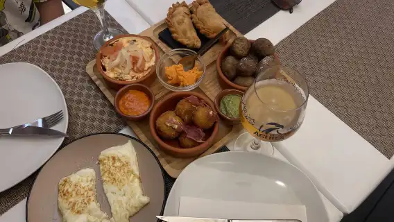 Santa Cruz de Tenerife: Tapas Bike Tour