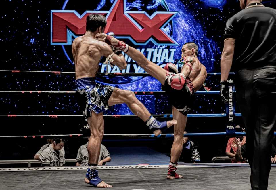 Pattaya Max Muay Thai Stadium Live Fights VIP Viewing Experience