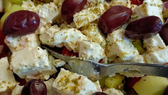 Paros: Noche griega con comida, vino y baile