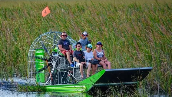 Petualangan Airboat Pribadi di Everglades River Of Grass
