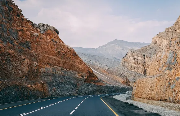 六酋長國全日獨立包團連酒店接送