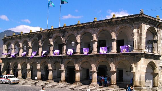 Antigua Walking Tour Morning and Afternoon